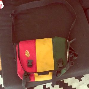 Timbuk2 messenger bag.